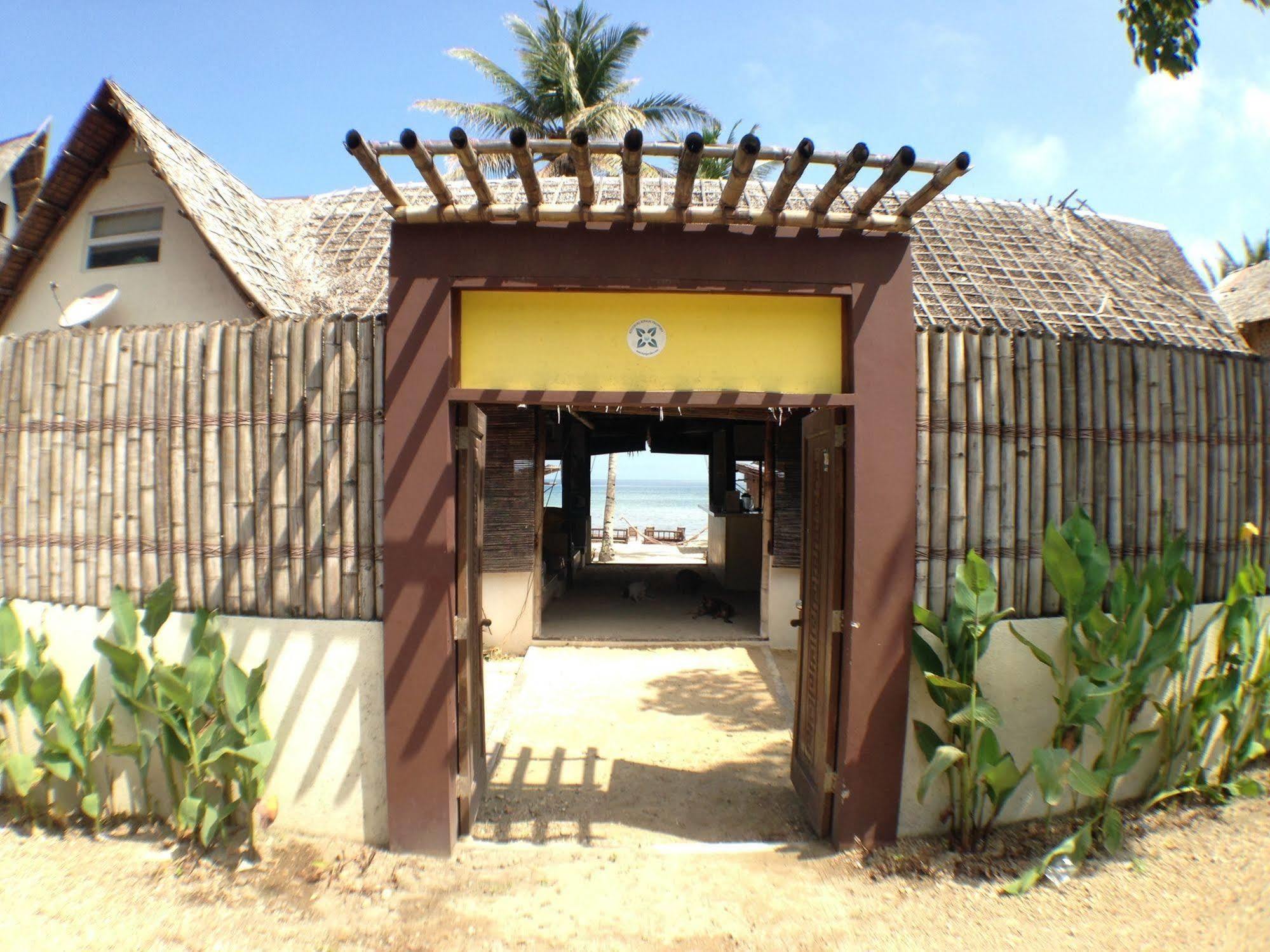 Mangoriders Beach Club Caticlan Εξωτερικό φωτογραφία