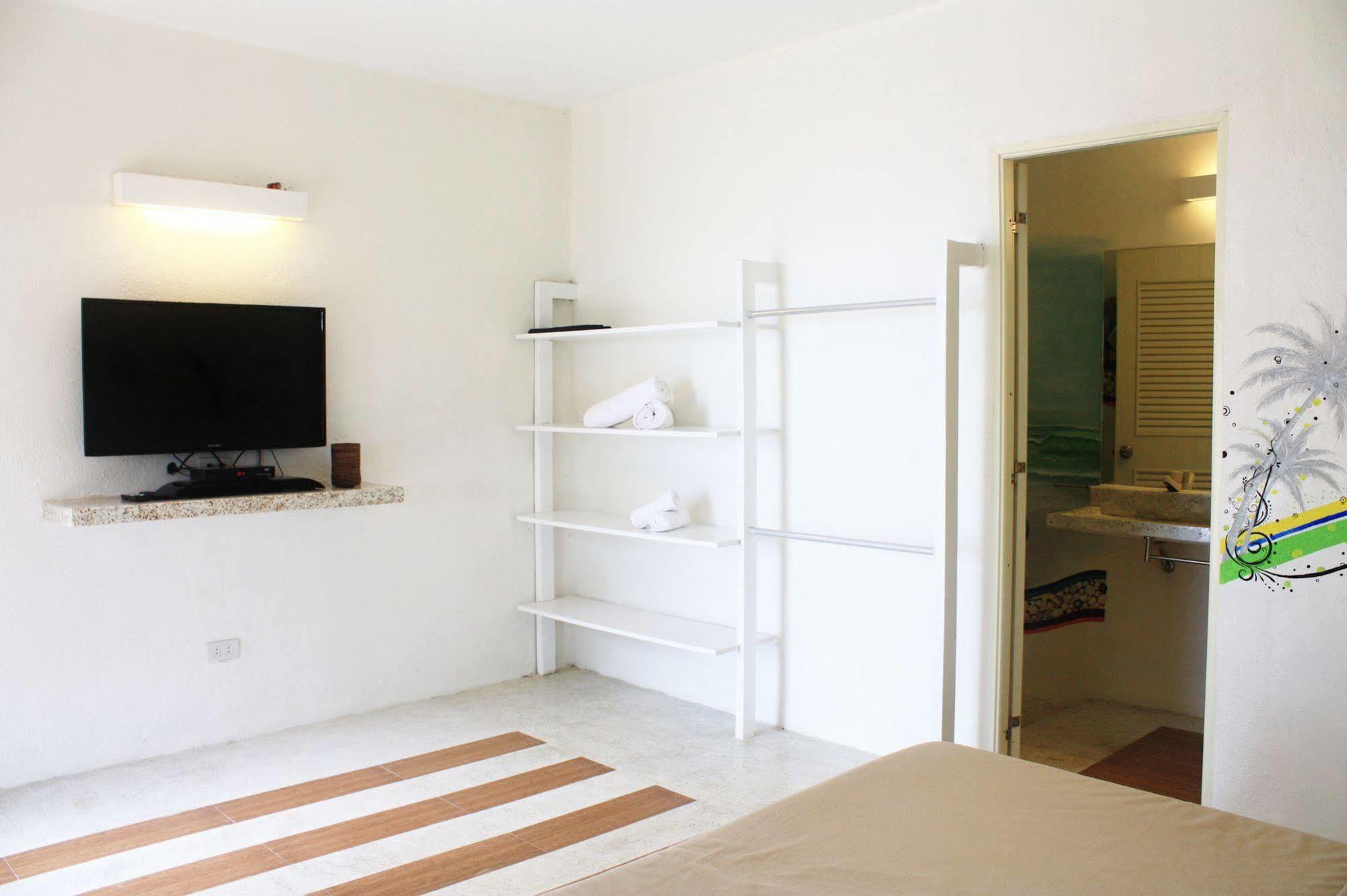 Mangoriders Beach Club Caticlan Εξωτερικό φωτογραφία